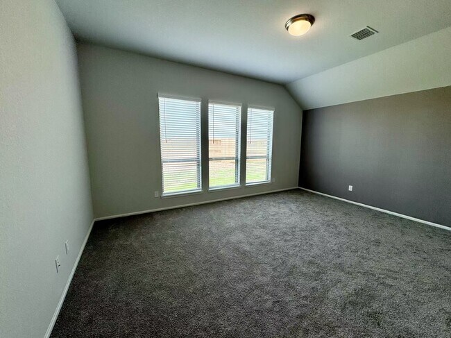 Building Photo - 31310 Wildflower Fld Ct