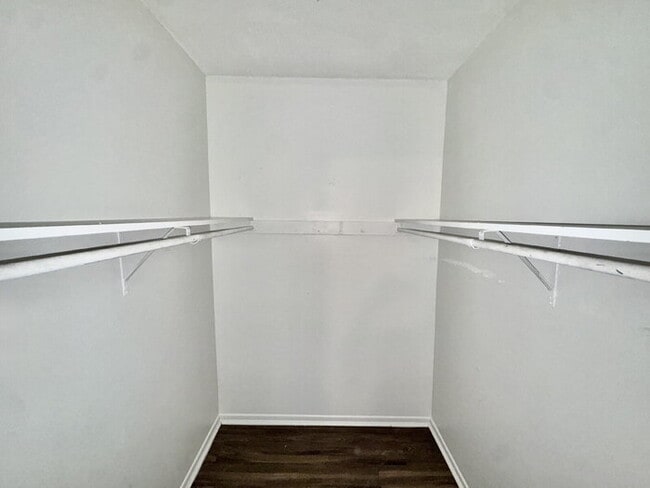 Building Photo - 4579 Buffer Dr