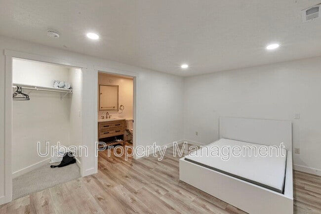 Building Photo - 3761 W 620 N