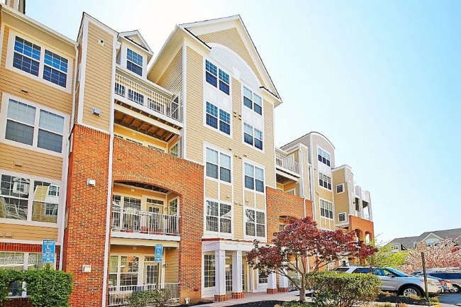 Building Photo - 2711 Bellforest Ct