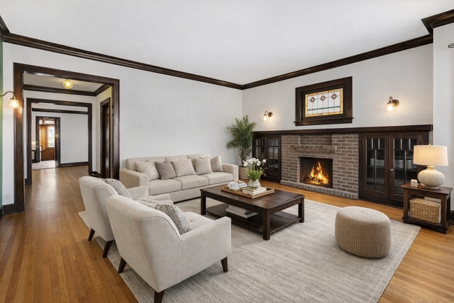 Building Photo - 3730 N Richmond St