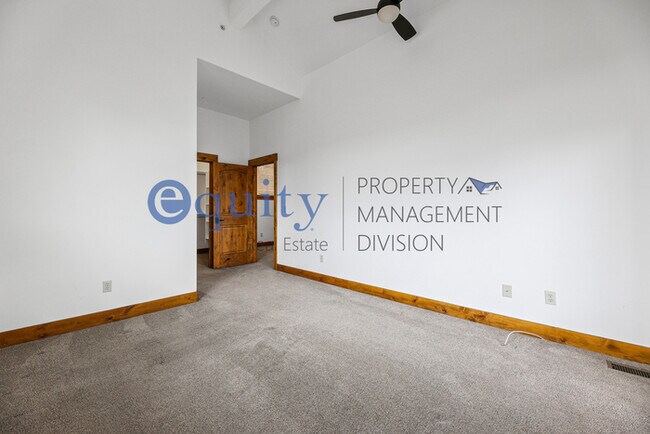 Building Photo - 8143 Courtyard Loop