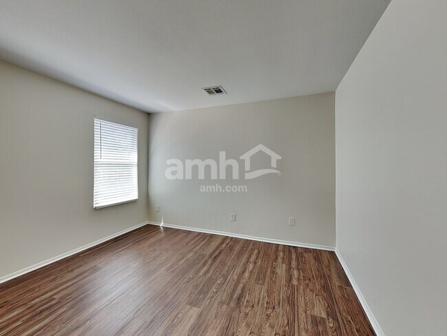 Building Photo - 17182 N 184th Drive
