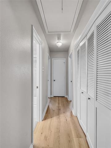 Building Photo - 7608 Meadow Oaks Dr