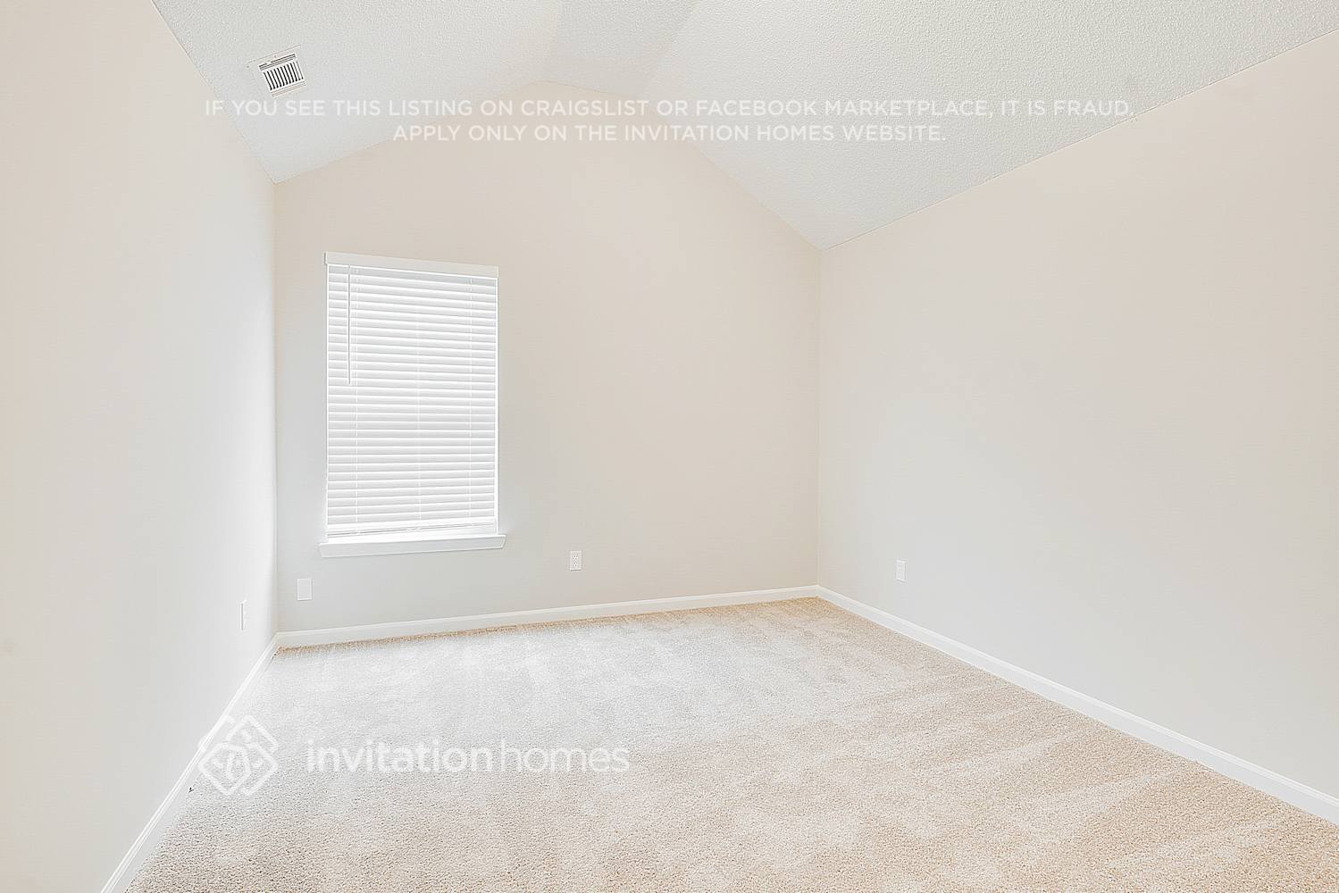 Building Photo - 4005 Shaded Oasis Ln