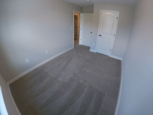 Building Photo - Townhome in the center of Hartsville!!