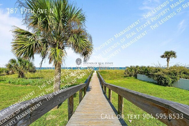 Building Photo - 187 19th Ave N