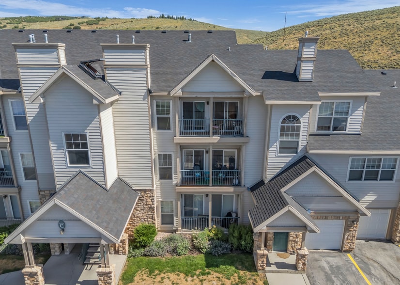 Building Photo - 900 Bitner Rd