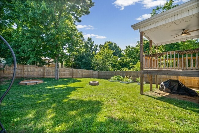 Building Photo - 1064 Charles Thomas Dr