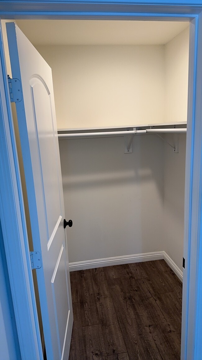 Building Photo - 7011 Jumilla Ave