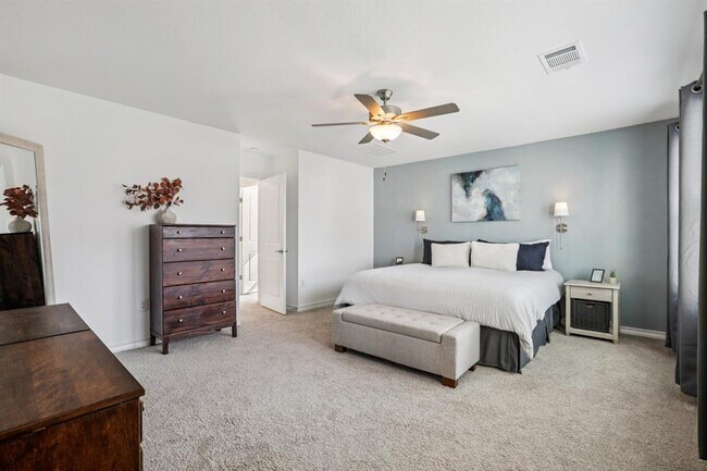 Building Photo - 2903 Bronx Dr