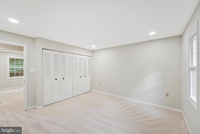 Building Photo - 2305 Acton Dr