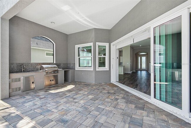 Building Photo - 15 Sandpiper Ln