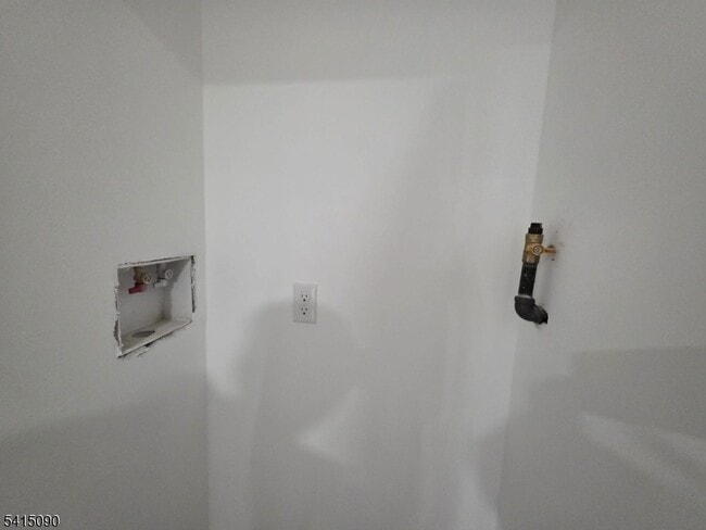 Building Photo - 260 Trenton Ave