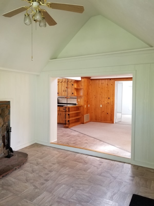 Building Photo - 1481 Chicago Creek Rd