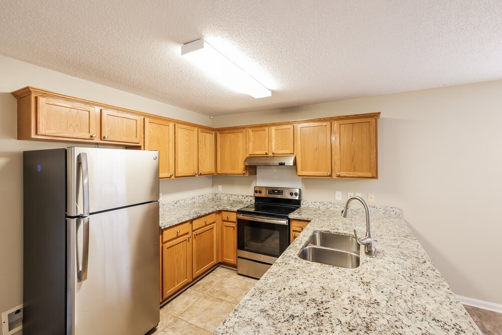 Building Photo - 126 Stonehaven Dr