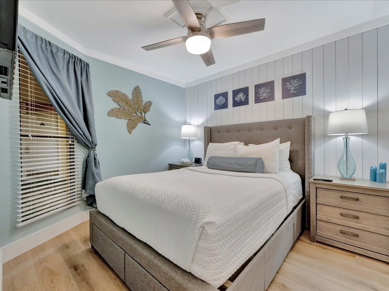 Building Photo - 2506 N Rocky Point Dr