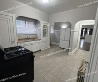 Building Photo - 3 Large Bedrooms • 1 Full Bathroom. A clean, spacious home ready for immediate move-in.