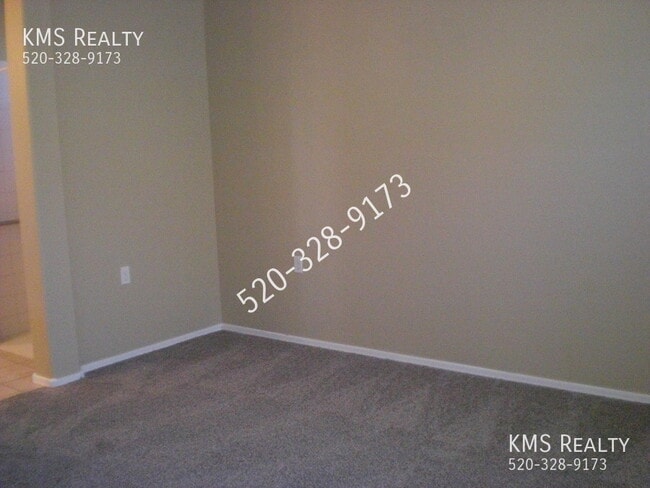 Building Photo - 14013 E Voss St