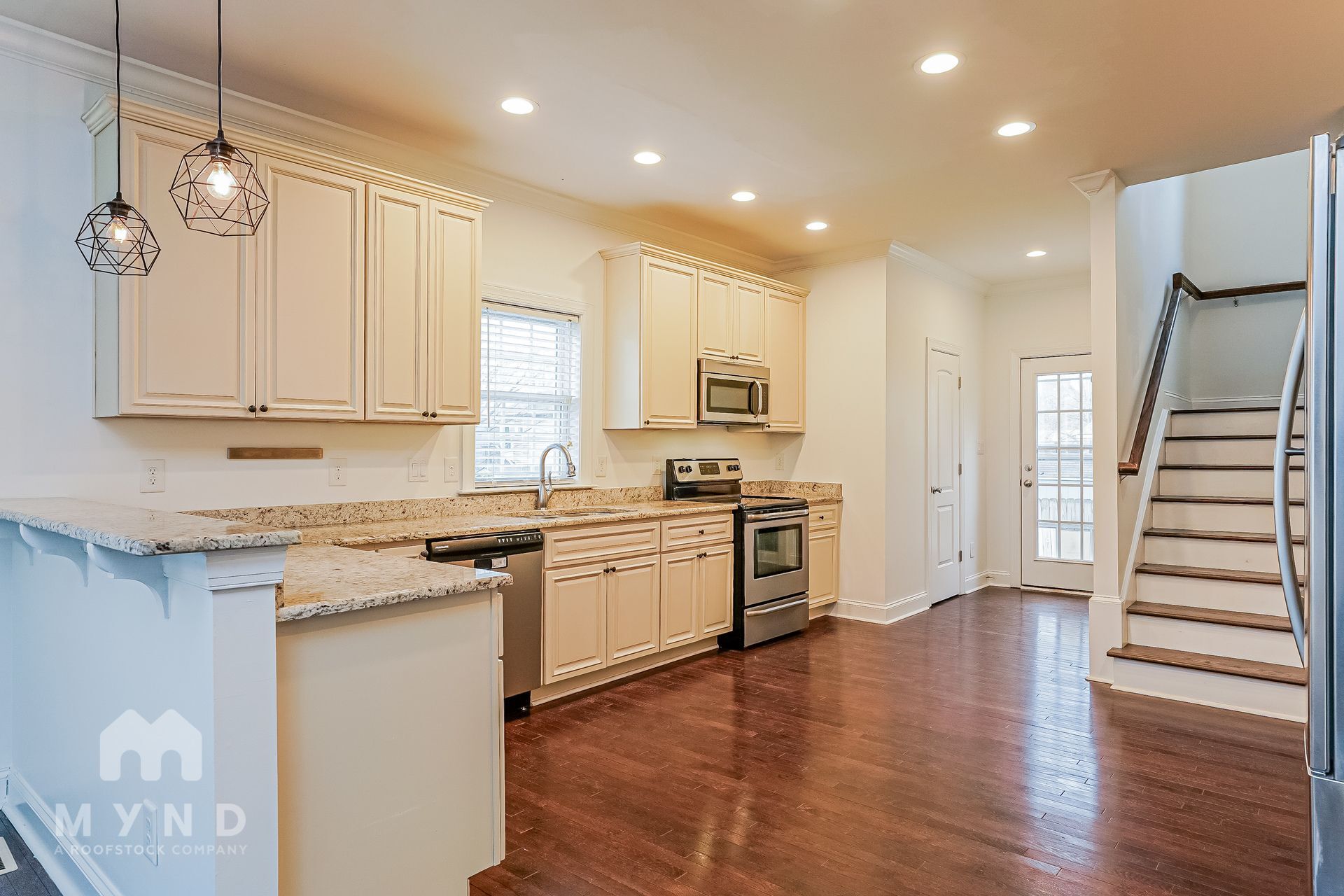 Building Photo - 211 Idlewild Ave