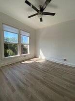 Building Photo - 4015 Melrose Ave