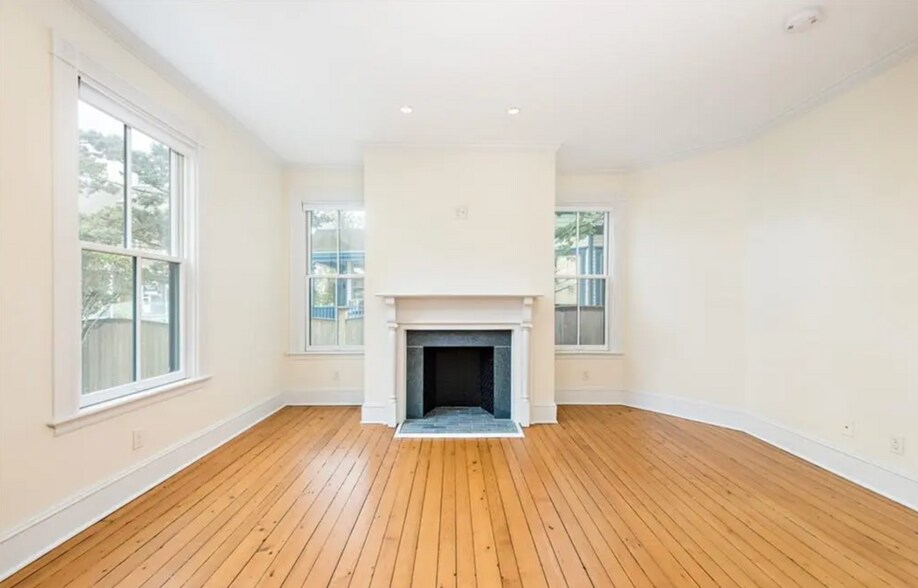 Building Photo - 17 Lincoln St