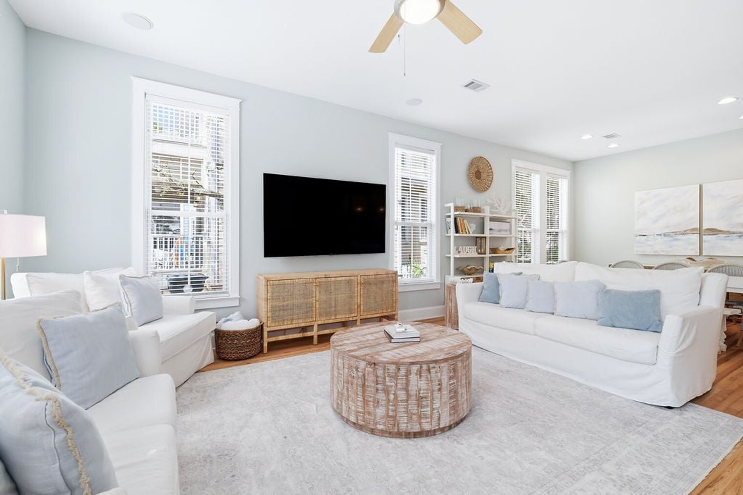 Building Photo - 34 N Ryan St