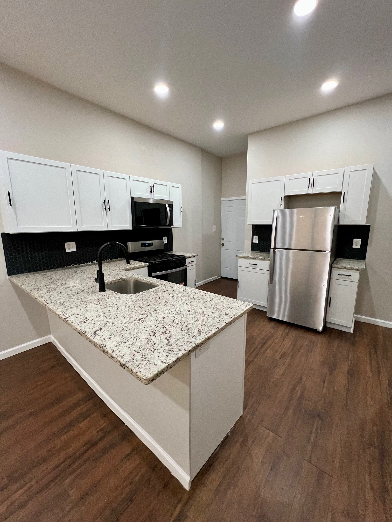 Kitchen View - 3904 Aspen St