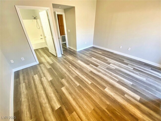 Building Photo - 833 Aspen Peak Loop