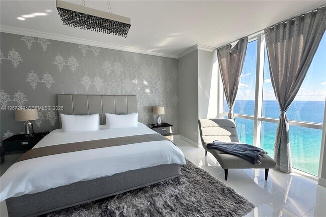 Building Photo - 18101 Collins Ave