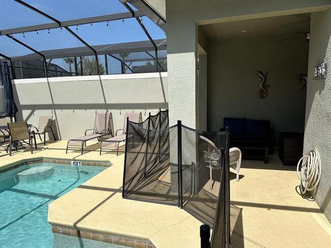 Building Photo - 3080 Tom Sawyer Dr