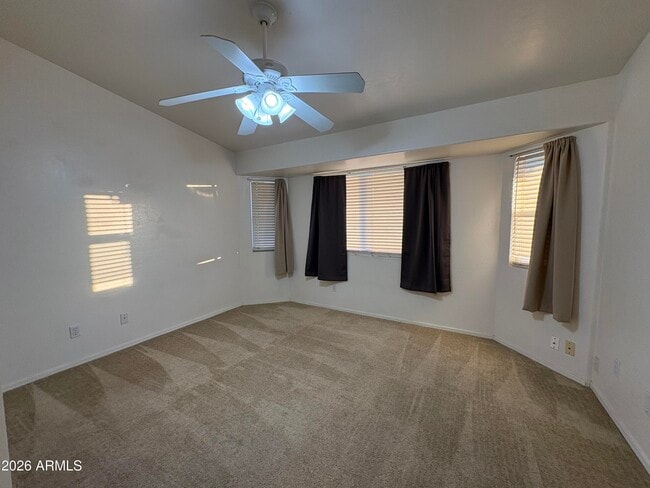 Building Photo - 551 W 21st Ave