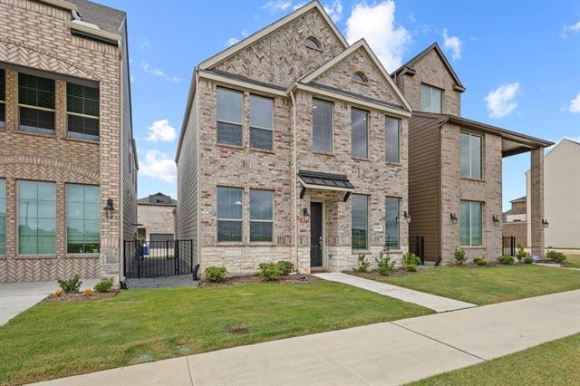 Building Photo - 1536 Lake District Dr