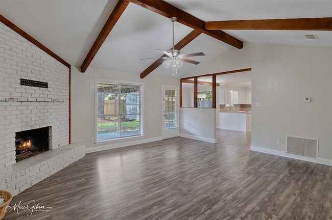 Building Photo - 9209 Blue Spruce Dr