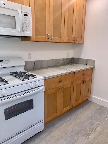 Building Photo - 7855 Exchange Pl