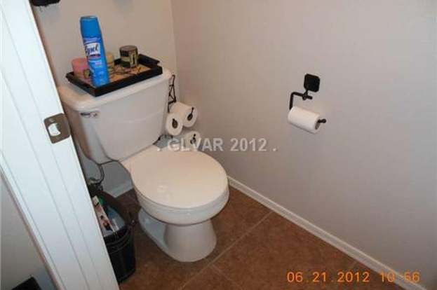 Building Photo - 2129 High Mesa Dr