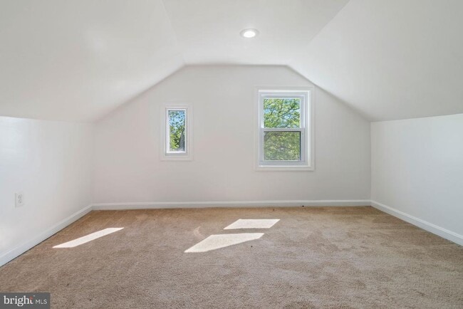 Building Photo - 107 Fusting Ave