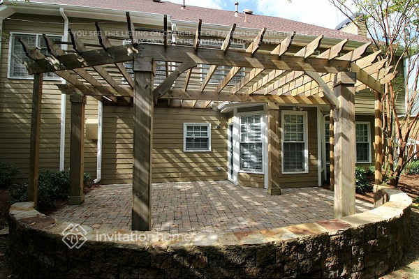 Building Photo - 152 Twickenham Trce