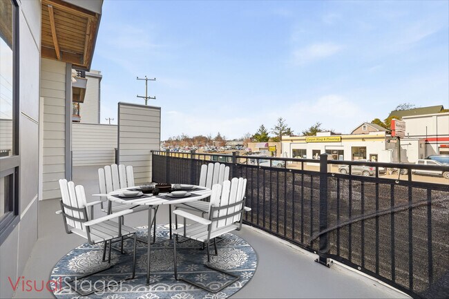 Building Photo - 71 Connecticut Ave