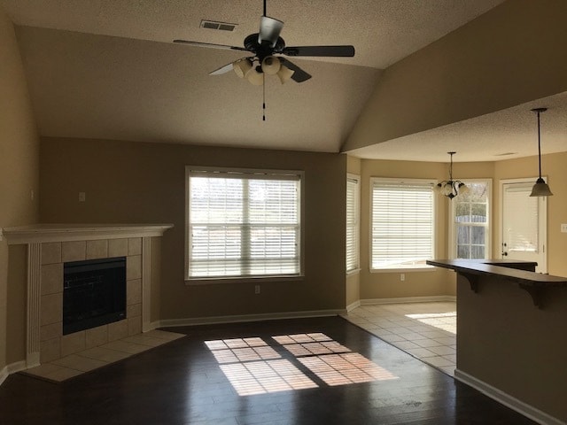 Building Photo - 100 Clay Hills Dr