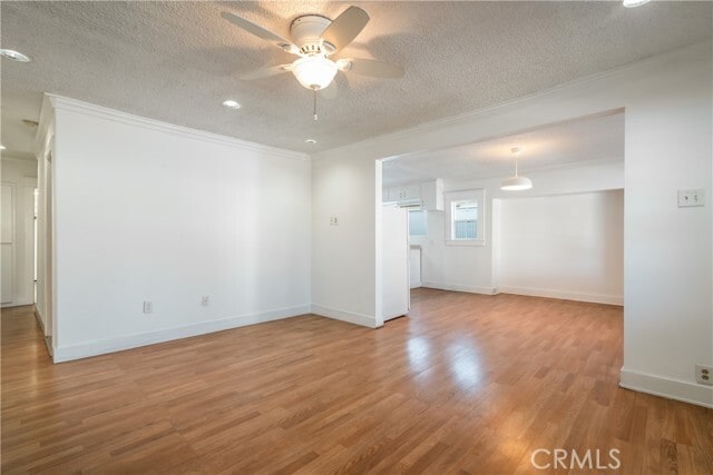 Building Photo - 1125 Heliotrope Dr