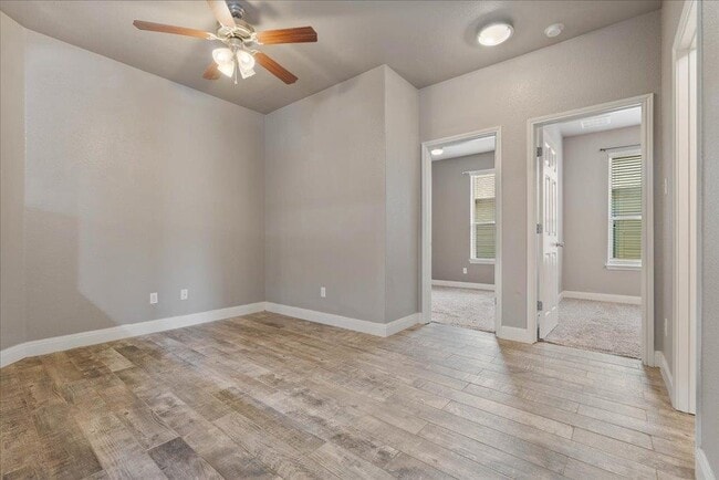Building Photo - 642 Irvin Dr