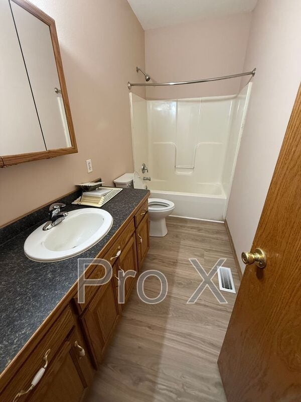 Building Photo - 1035 Prospect Ave