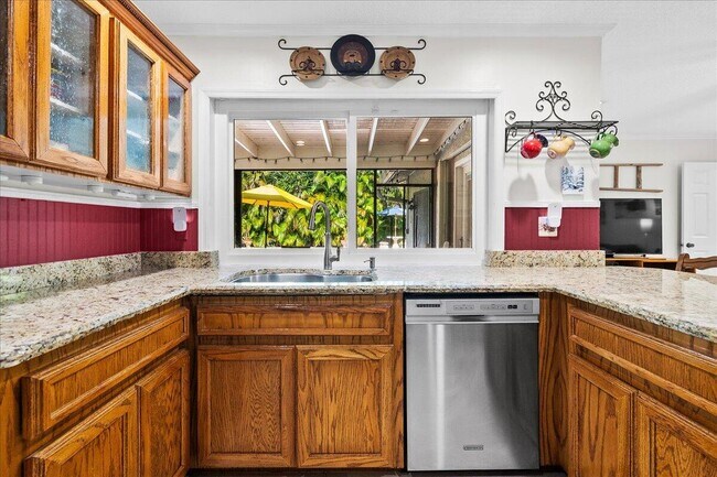 Building Photo - 1275 Summerwood Cir