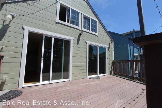 Building Photo - 3 br, 2 bath House - 1617 47th Ave