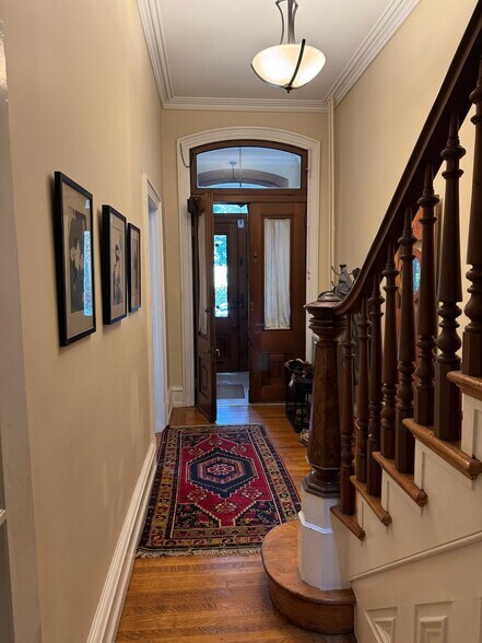 Building Photo - 3605 Hamilton St