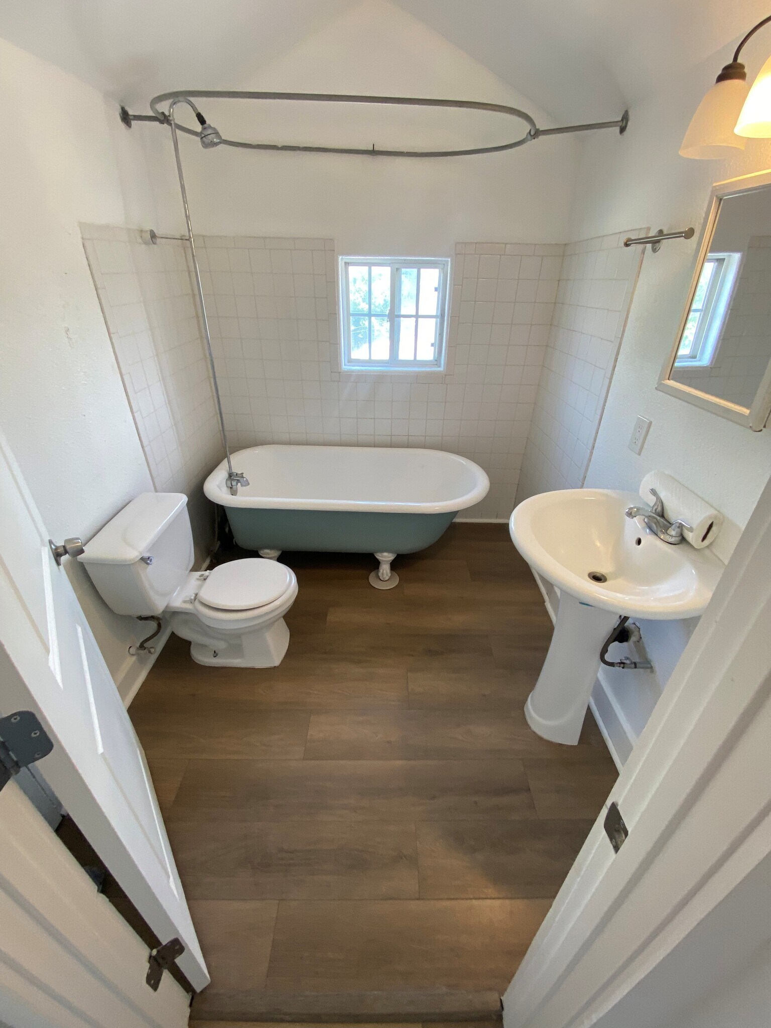 Bathroom - 508 5th St SW