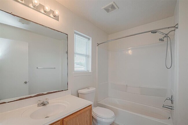 Building Photo - 2927 Steelhead Dr