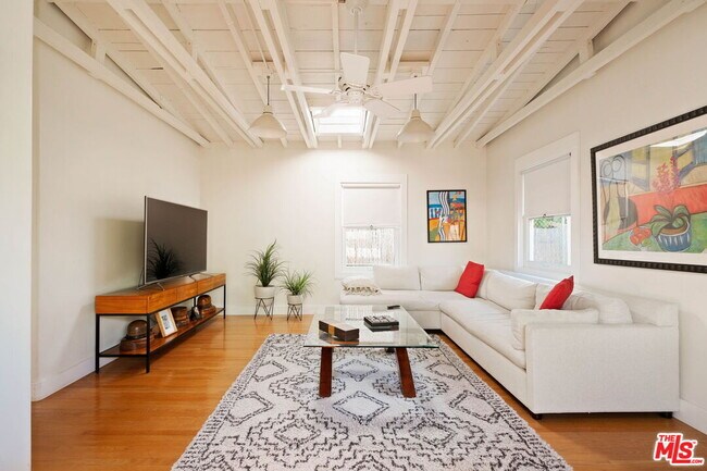 Building Photo - 1670 Electric Ave