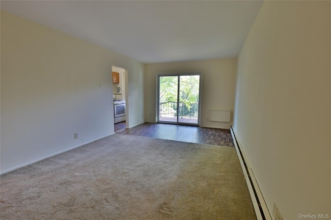 Building Photo - 51 Leroy Pl
